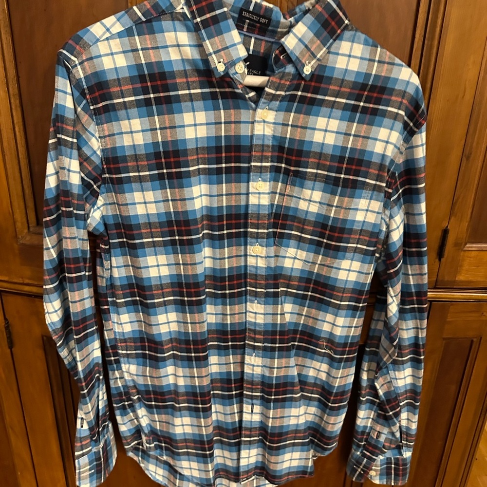American eagle blue plaid shirt